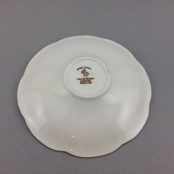 Taylor & Kent Vintage Fine Bone China Teacup and Saucer Flowers - Picture 3 of 10